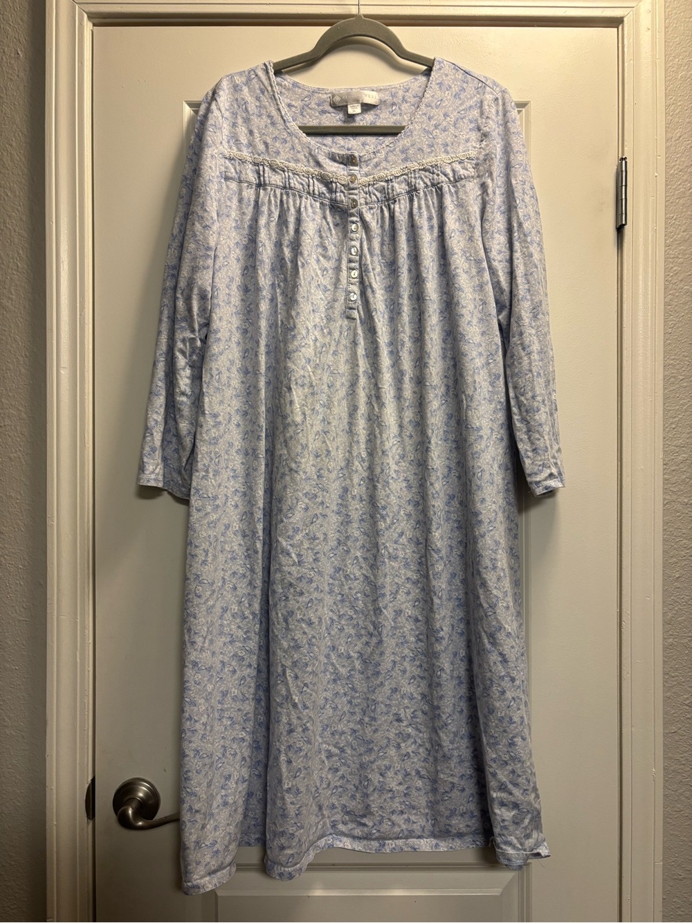 Eileen West Light Blue Floral Cotton Nightdress Comfortable Women's Sleepwear XL